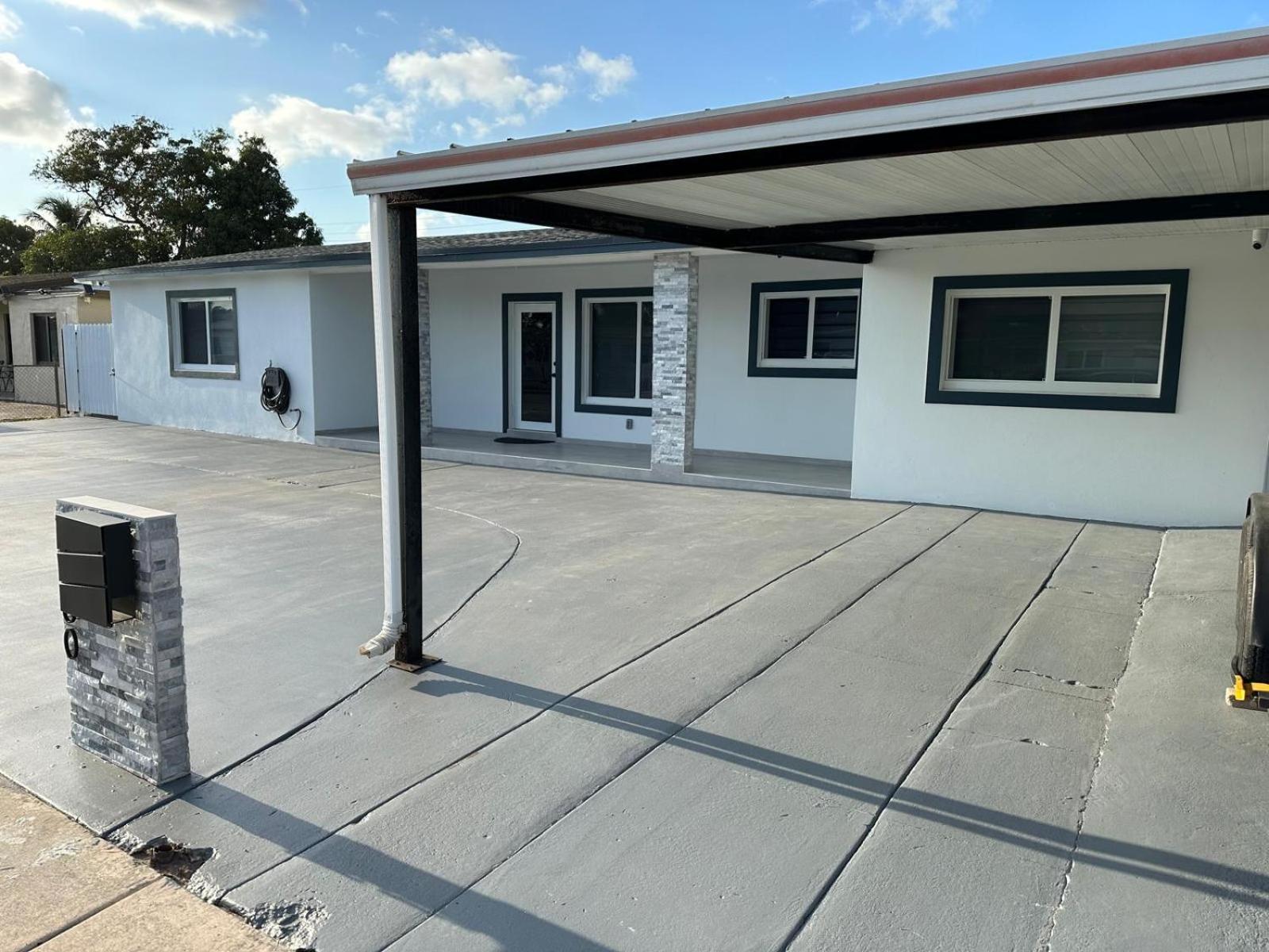 Adrien Guest Studio Miami Gardens Exterior foto