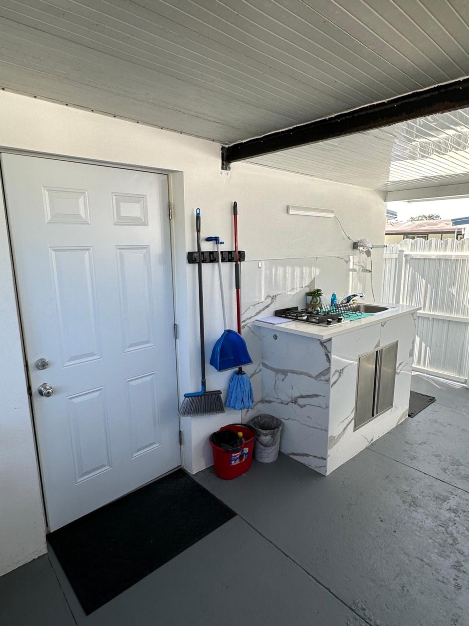 Adrien Guest Studio Miami Gardens Exterior foto